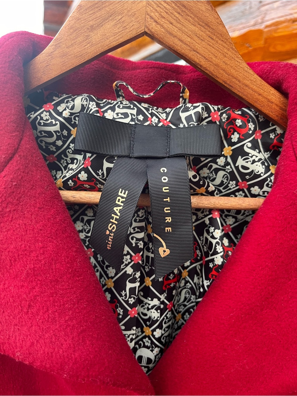 niniSHARE COUTURE Red Coat Size Medium Good Condition Designer Boutique - Picture 4 of 15